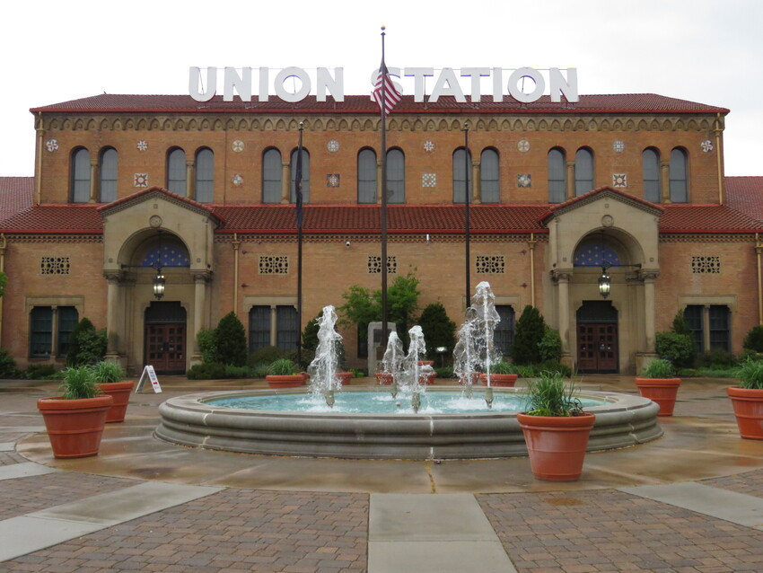 Photo of Station salute: Union station