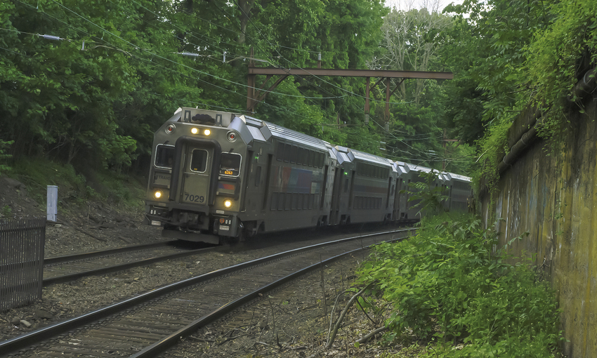 Photo of Westbound NJ Transit Train Approaching Glen Ridge, NJ