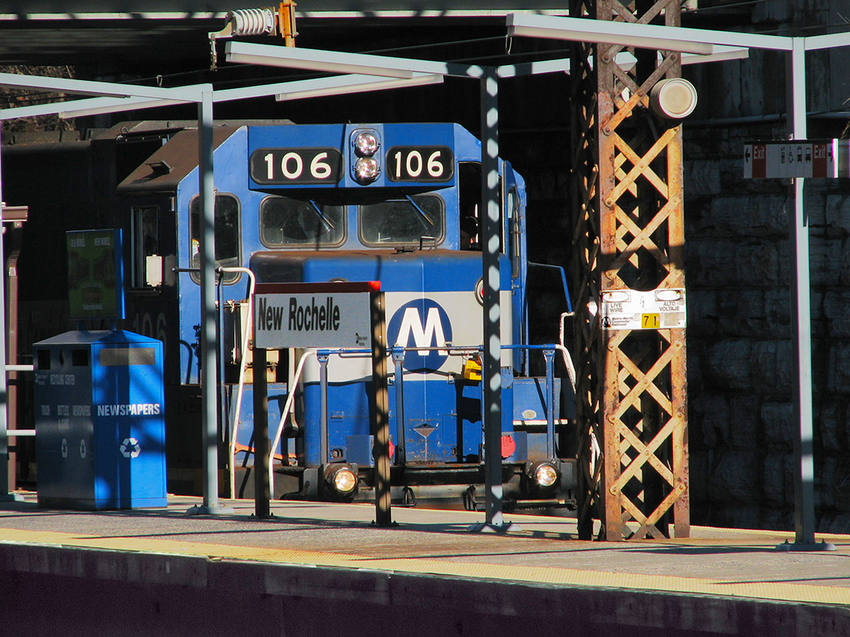Photo of Metro-North #106 at New Rochelle