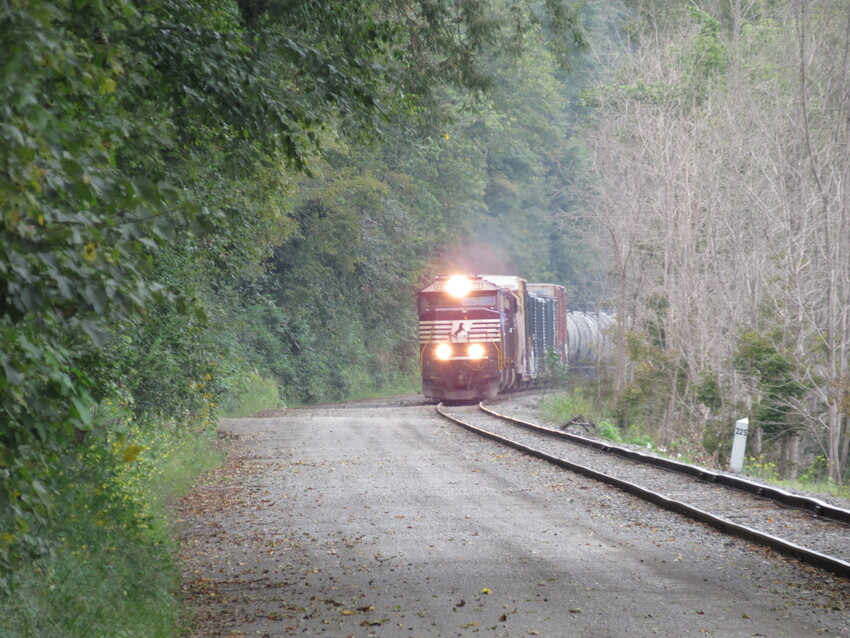 Photo of NS 6914 leads again