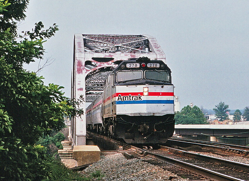 Photo of Amtrak @ Woodbridge, Va.