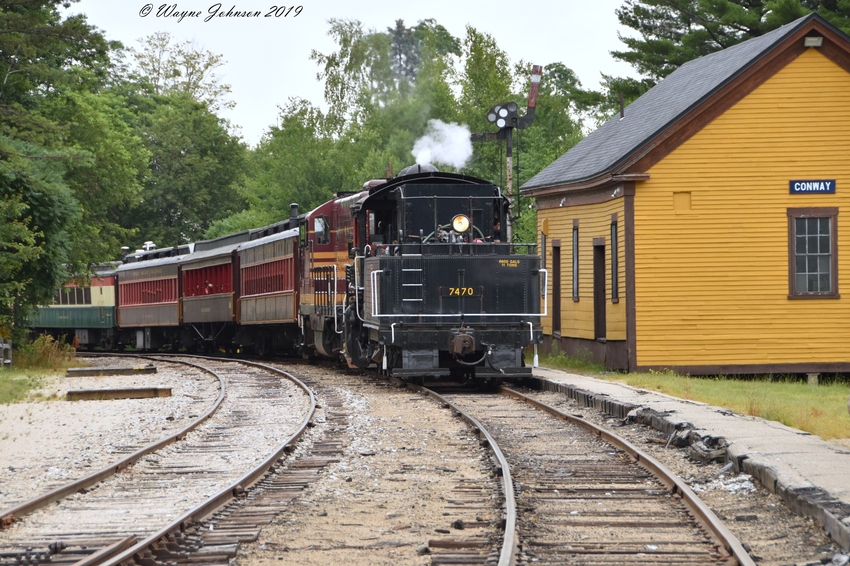 Photo of Valley Train at Conway