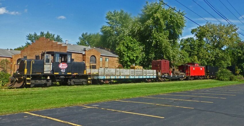 Photo of CMRR Work Train Near Washington Avenue