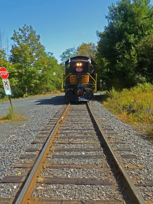 Photo of CMRR 401 At MP 6.55 Crossing
