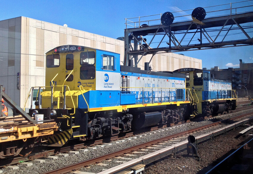 Photo of LIRR Power for Tie Replacement operation at Jamaica