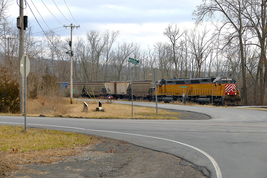 Photo of Ithaca Central 4247 and 4248 at Lansing, NY