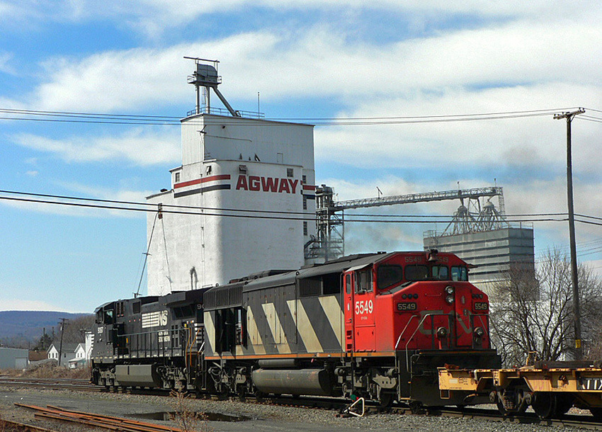 Photo of CP train 930 Arrives Binghamton