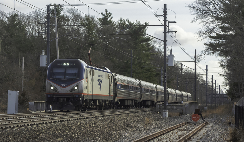 Photo of Amtrak Train 164 Passing Wickford Jct