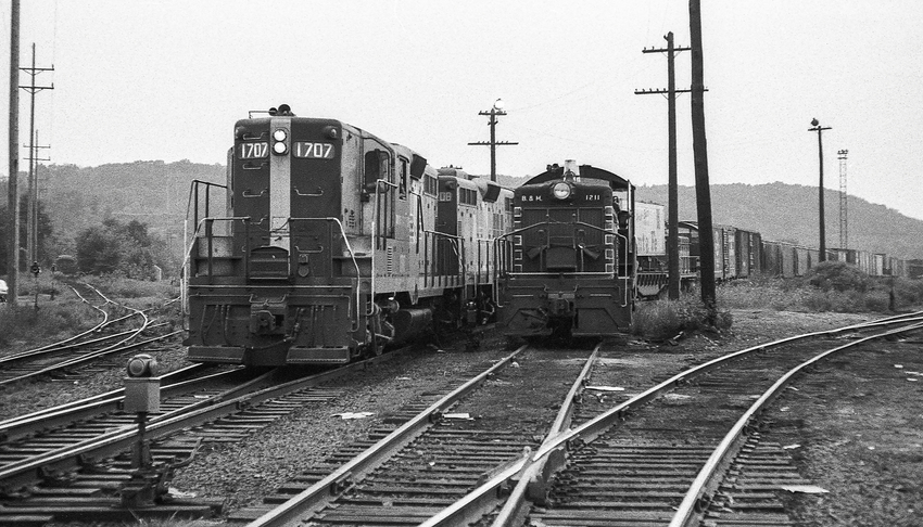 Photo of B&M Freight Leaving Mechanicville Passing Yard Power in 1965