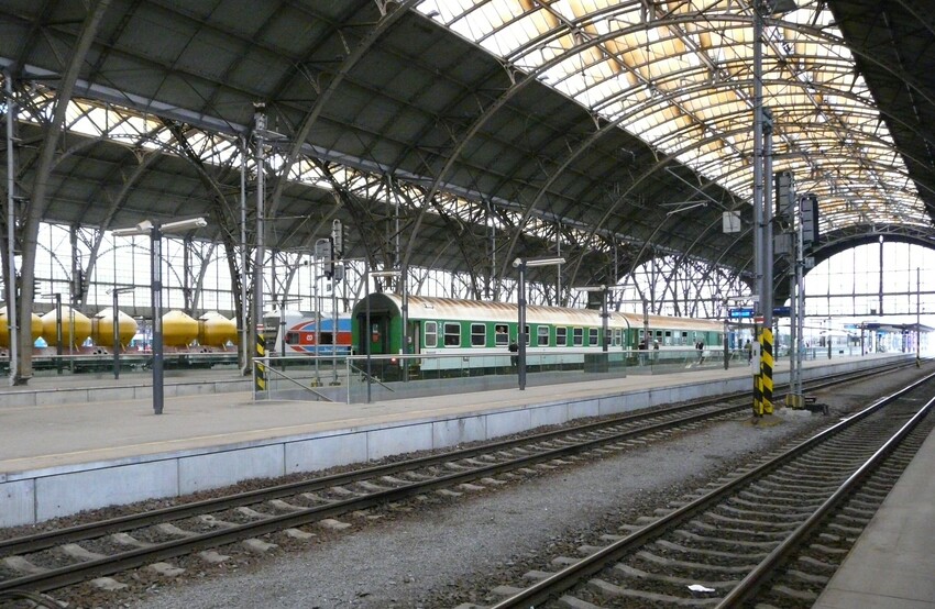 Photo of A view, inside Hlavni station