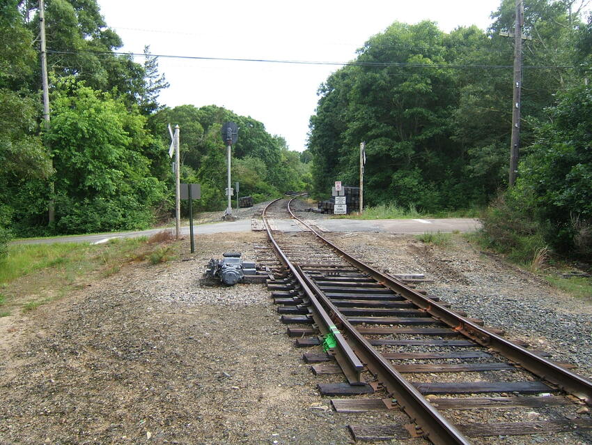 Photo of Bell Rd crossing Falmouth Secondary MP .40