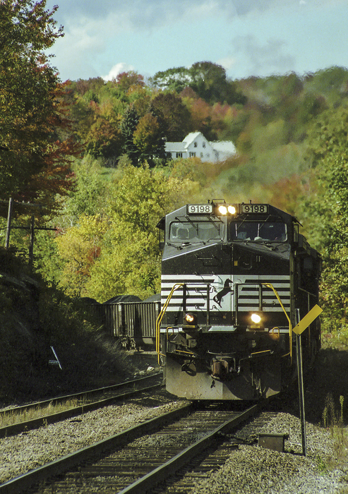 Photo of Eastbound Coal Train at South Royalston, MA