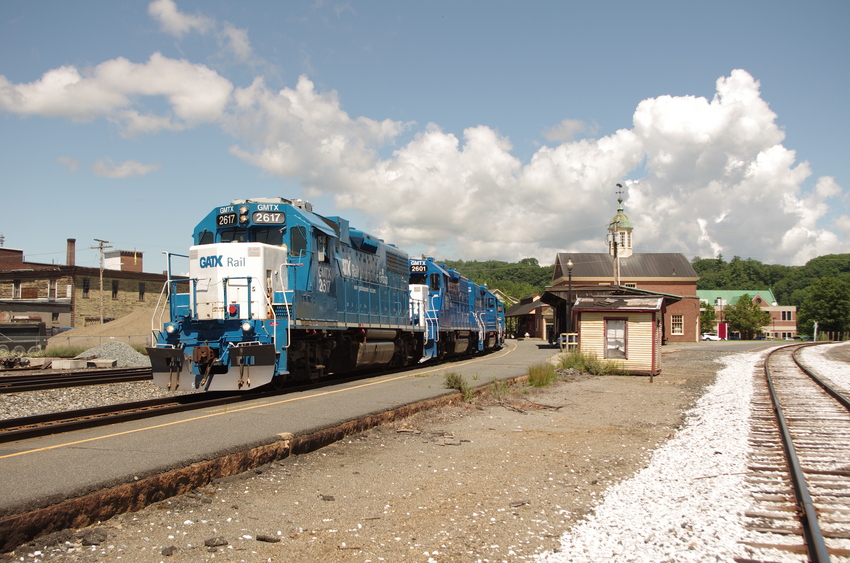 Photo of VRS Detour Train at White River Junction