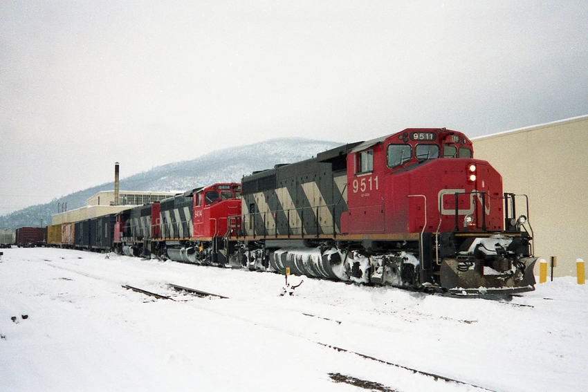 Photo of CN 9511 at Brattleboro, VT