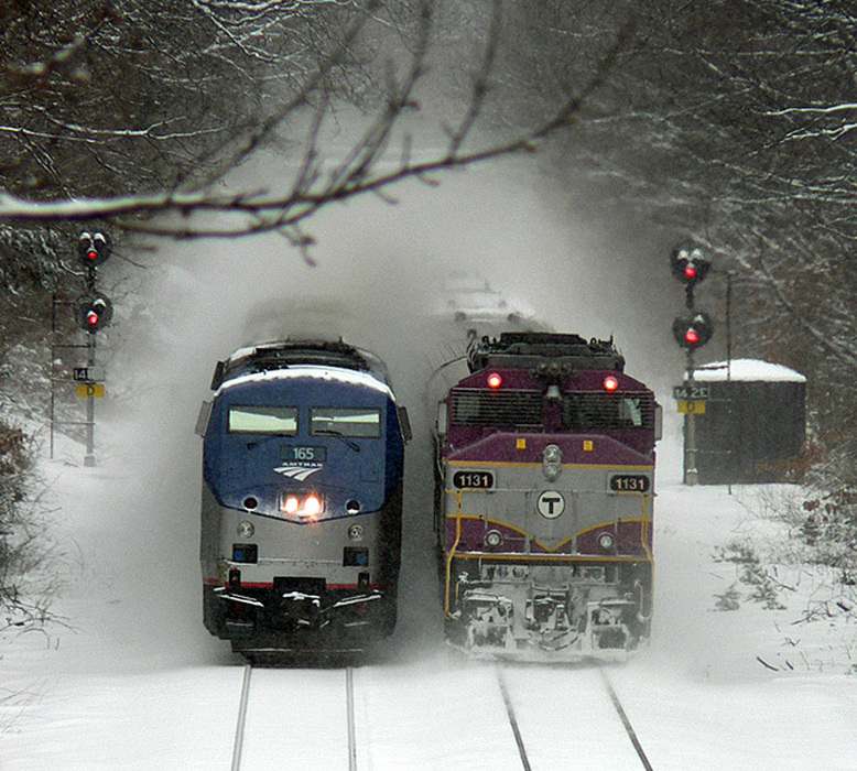 Photo of Amtrak 449 meets MBTA P554 at mp 14