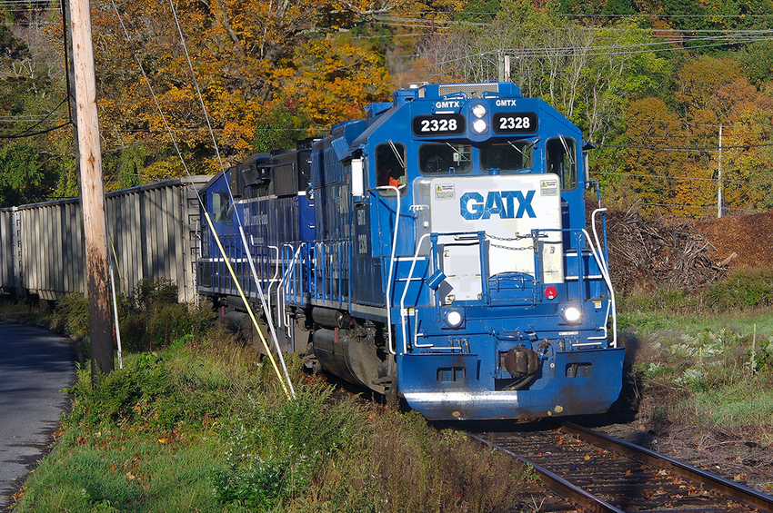 Photo of Housatonic Railroad Train NX12 at New Milford, CT