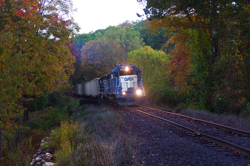 Photo of Housatonic Railroad Train NX12 at Gaylordsville, CT