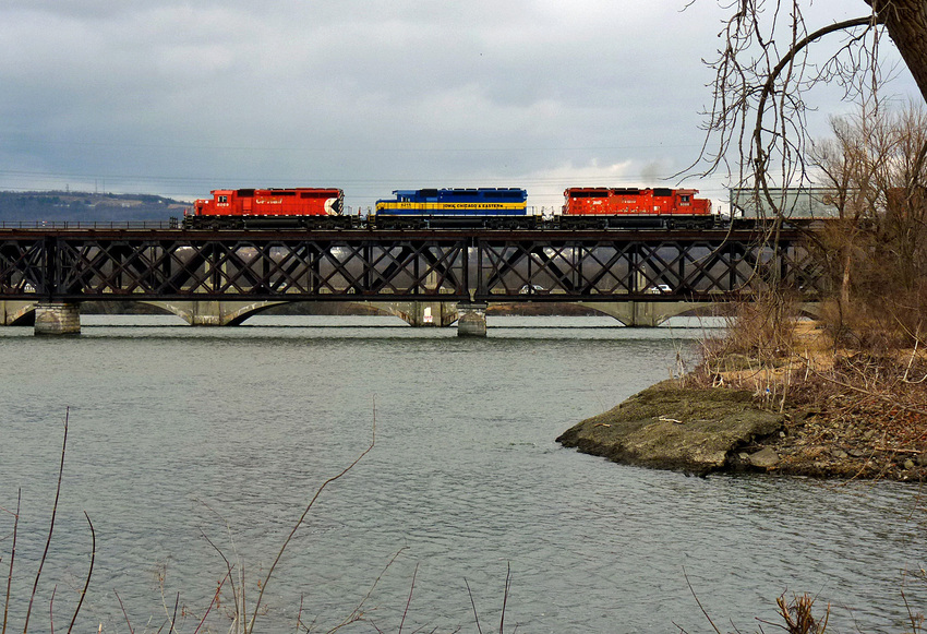 Photo of CP crosses the Mohawk River at Cohoes - 1