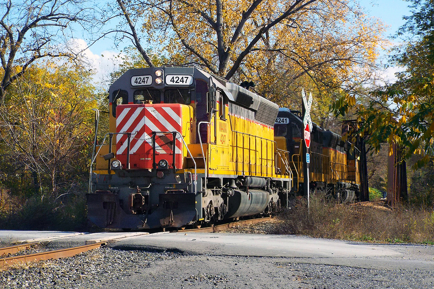 Photo of Ithaca Central 4247 at Lansing, New York
