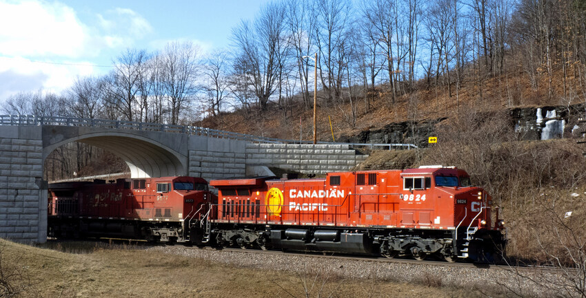 Photo of Chasing CP 253 north on the D&H - 4