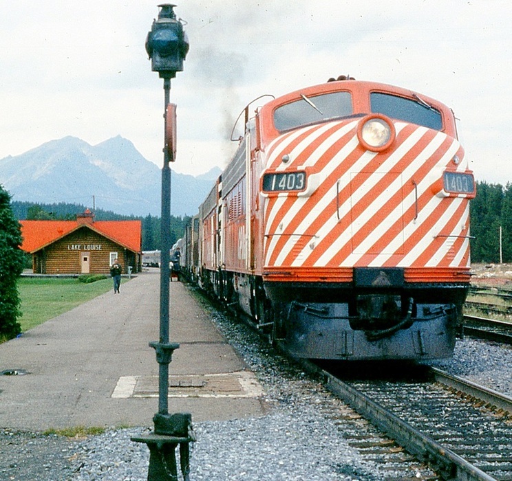 Photo of CPR eastbound Canadian at Lake Louise 1970 - 1