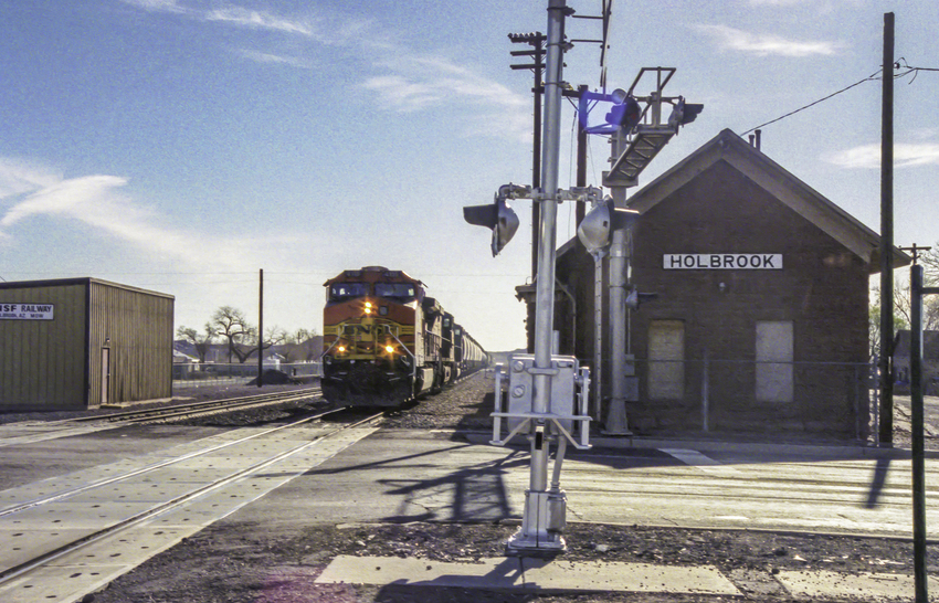 Photo of BNSF Westbound Freight Passing Holbrook, AZ Depot