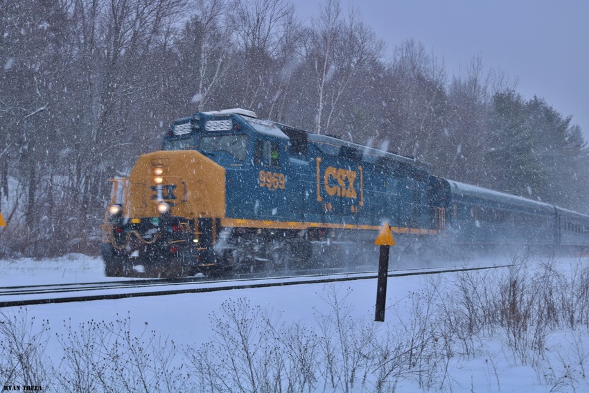 Photo of CSX Geometry train in Washington
