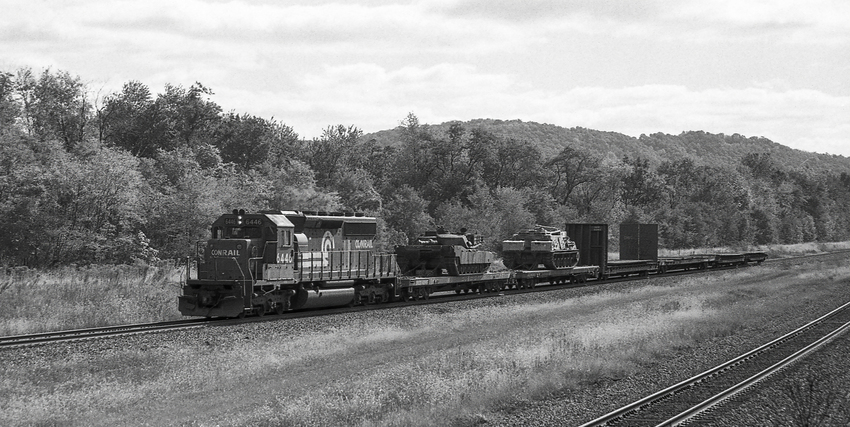 Photo of Westbound Conrail Hi-Wide Train at Denholm, PA - 3rd Train