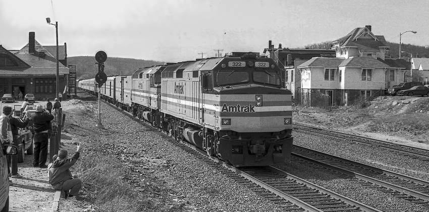 Photo of Eastbound Lake Shore Limited at Palmer, MA - Spring 1994