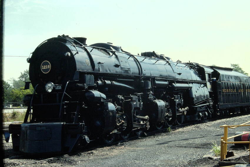 Photo of Resting at Bellevue Yard...