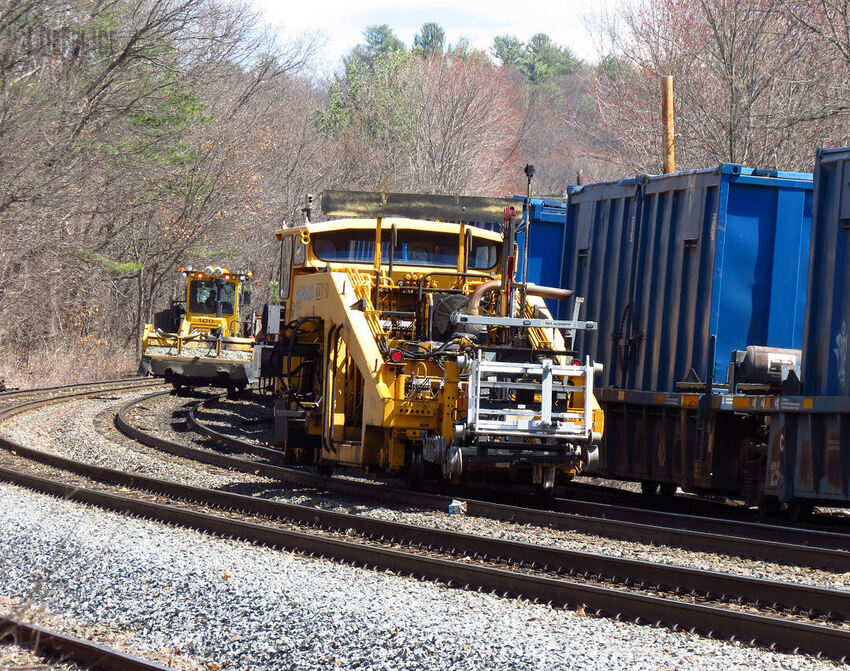 Photo of MOW Equipment at Ayer MA