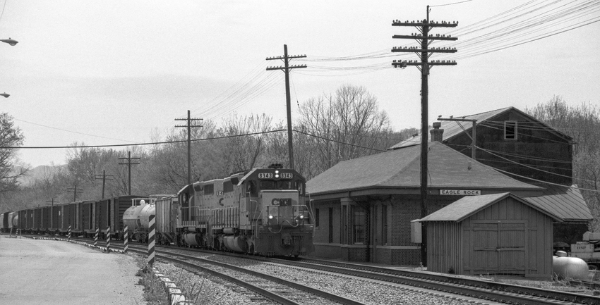 Photo of Westbound CSX Mixed Freight at Eagle Rock, VA