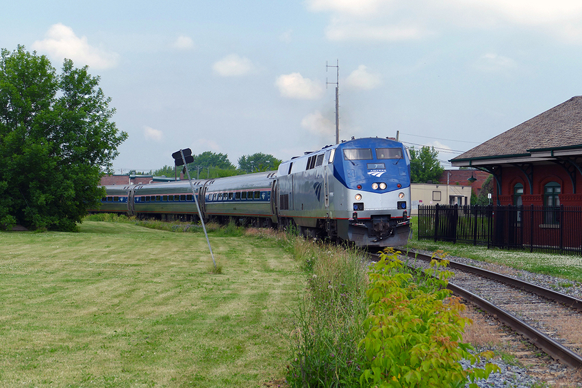 Photo of Amtrak's Adirondack in Quebec