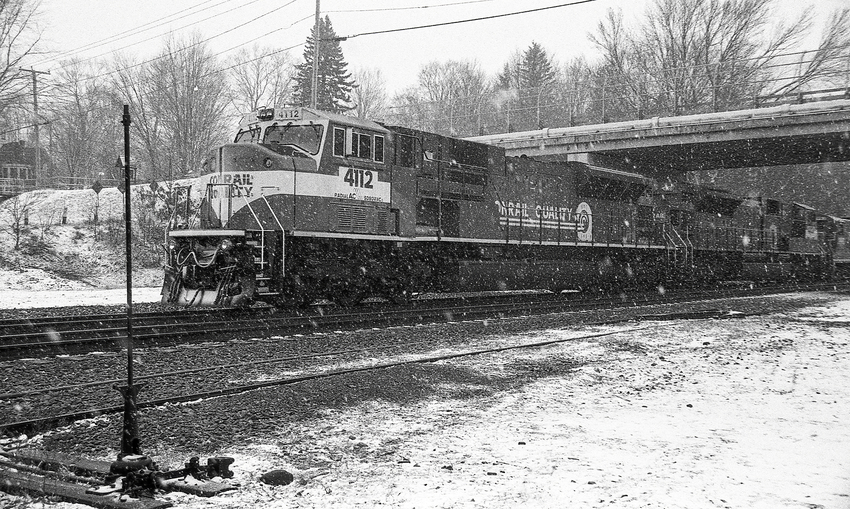 Photo of CR 4112 Waiting During an East Brookfield Snow Shower