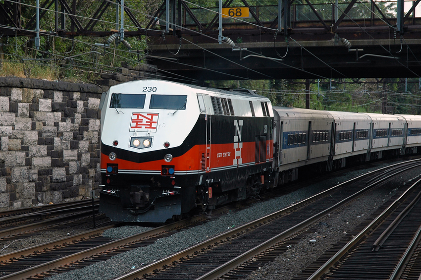 Photo of Metro-North 230 at New Rochelle, New York