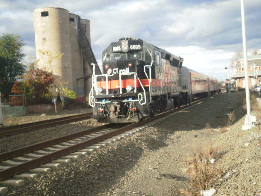 Photo of CT rail @ Wallingford