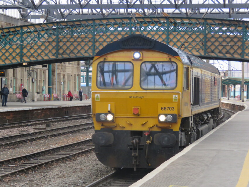 Photo of 66703 at Carlisle