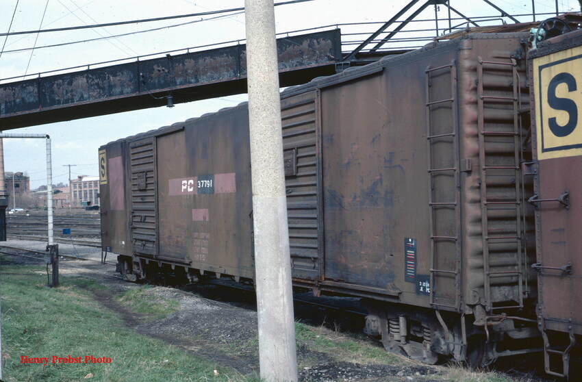 Photo of Former PRR 80' Express Boxcar