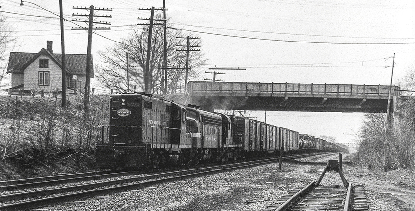 Photo of Eastbound NYC Freight at Warners, NY