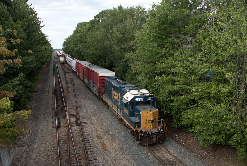 Photo of PO-7 with CSXT 2548 Switches Rigby Yard