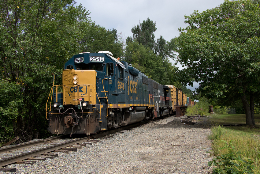 Photo of CSXT 2548 Leads SAPPI-3 into Waterville