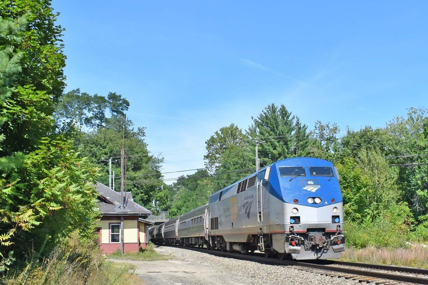 Photo of Amtrak 46