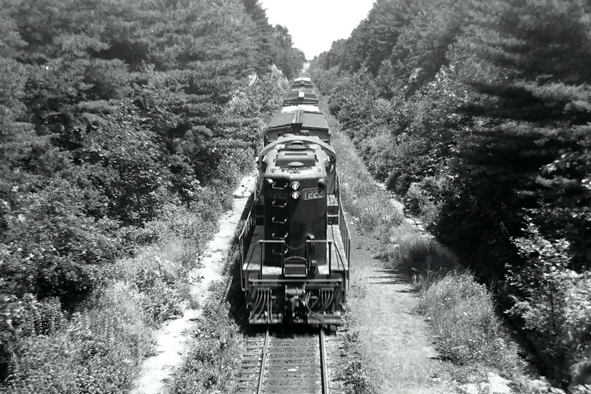 Photo of Approaching Birds Hill (Hersey) station.