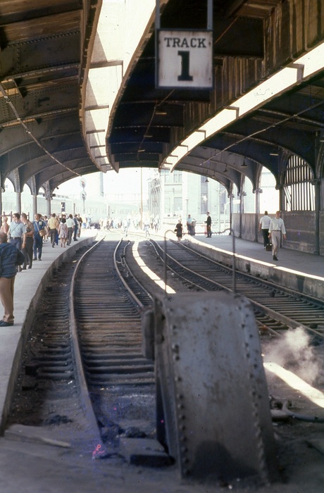 Photo of DL&W Station at Scranton - 1970 - 4