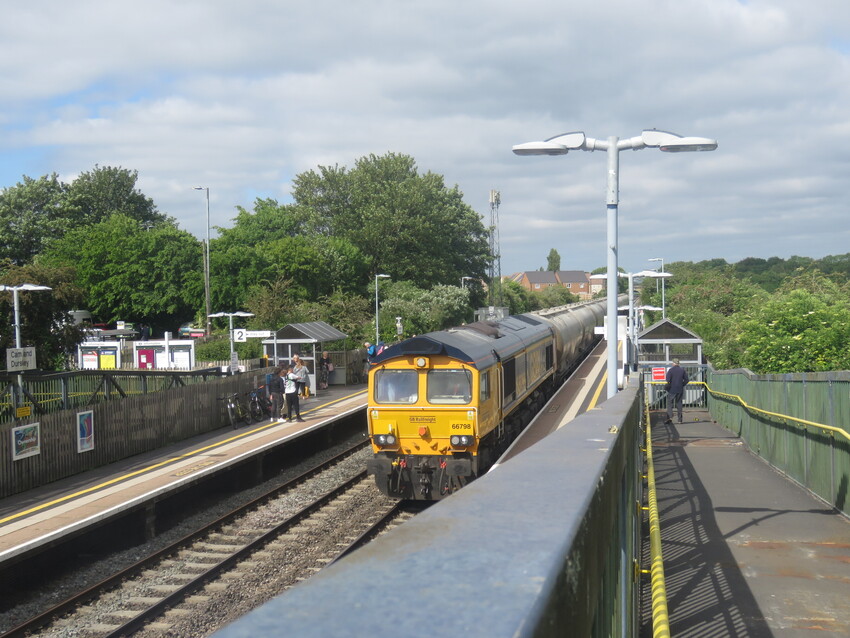 Photo of 66798 at Cam & Dursley station
