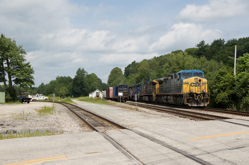 Photo of CSXT 478 Leads M427-29 at Danville Junction