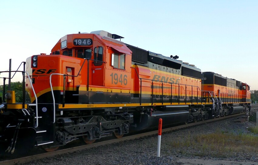 Photo of Immaculate BNSF SD40-2