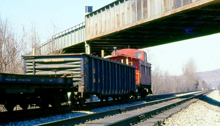 Photo of Erie Lackawanna eb freight east of Owego - 2