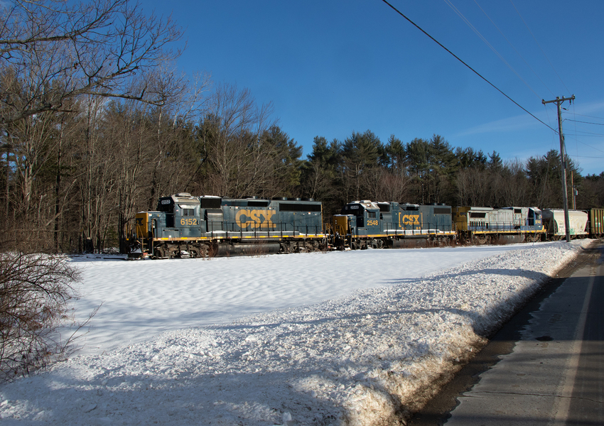 Photo of CSXT 6152 Leads L054-18 at Rt. 106 in Leeds, Maine