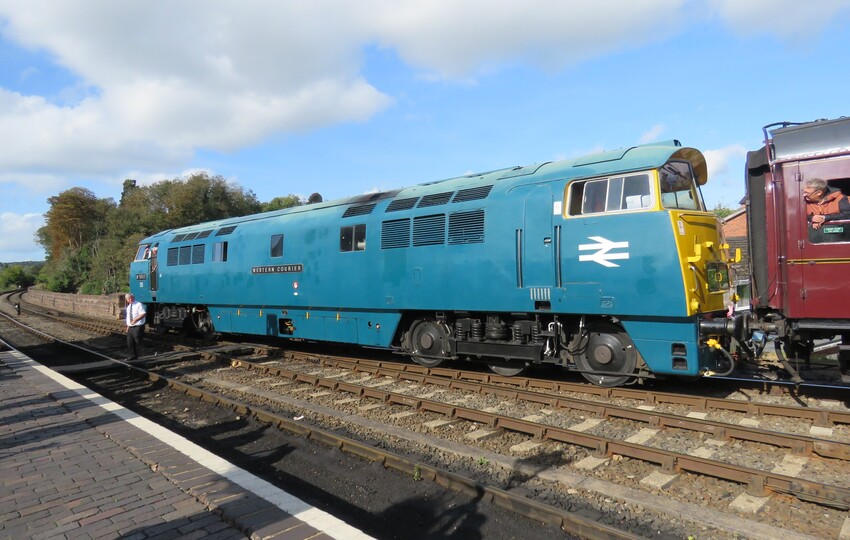 Photo of Western Courier at Bewdley station